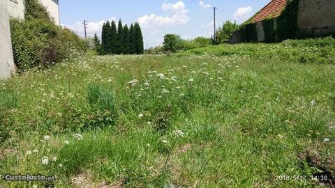 Lote de terreno para moradia isolada