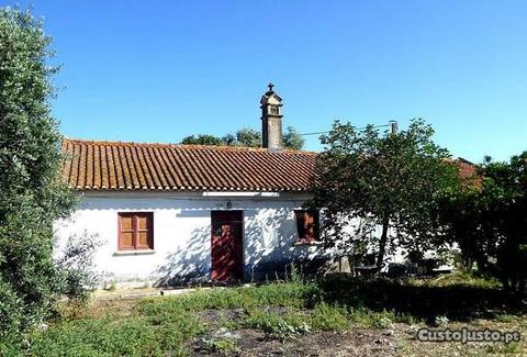 Casa antiga em 54.000m2 de terreno, Portugal, Beja