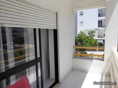 Apartamento T1 em condomínio com piscina,Albufeira