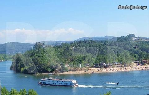 Moradia com vistas deslumbrantes sobre o Rio Douro