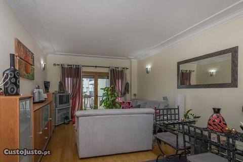 Apartamento T3 Quinta do Almirante