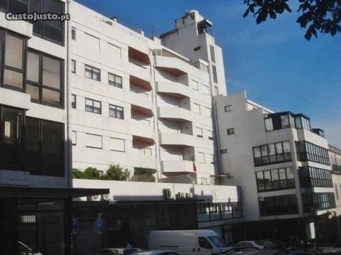 [5974] Apartamento T3 duplex no Porto