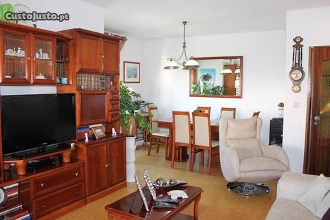 Apartamento T3 em muito bom estado