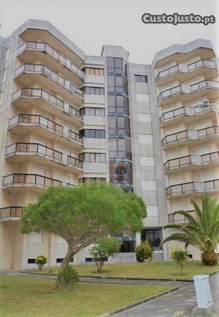 Apartamento T2 na Praia da Amorosa