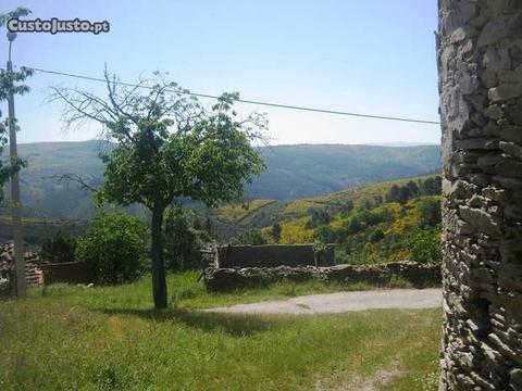 Casa em Trás-os-Montes,para recuperar