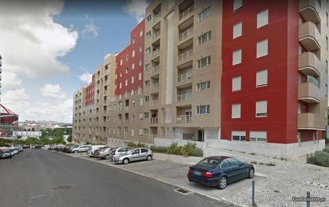 Apartamento novo, zona do estádio da Luz