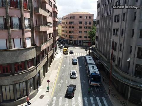 T0 novo baixa do Porto junto ao Bolhão!