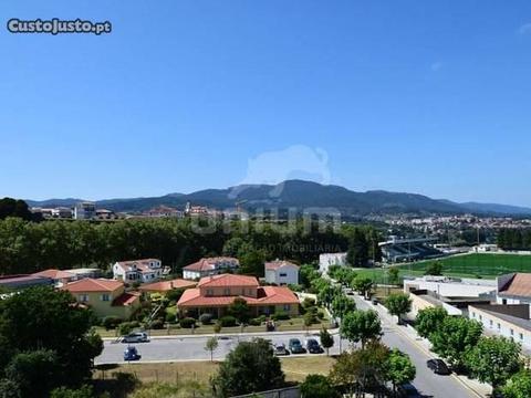 Apartamento T2 em Valença