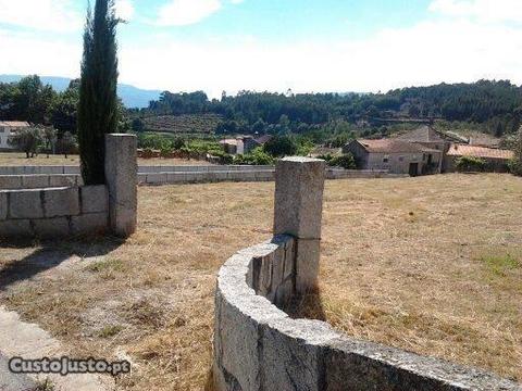 Terreno para construção em Ancede