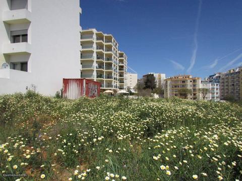 Terreno com 650m2 Jardins do Amparo Portimão