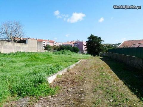 Terreno para construção de moradias em Sintra