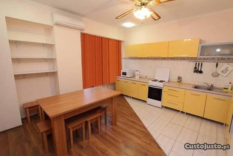 Apartamento T3 mobilado e equipado - Cedofeita