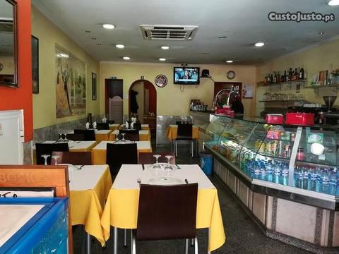 Restaurante a fucionar em Pleno