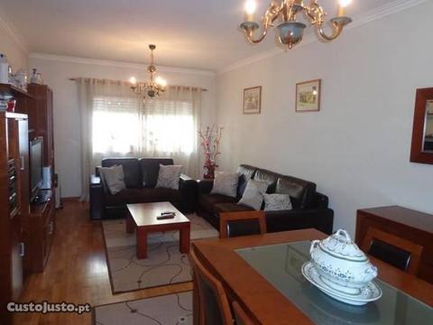 Apartamento T3 em Viana