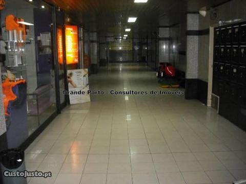 Loja/estabelecimento/Armazém Est.Dragão-S.Roque