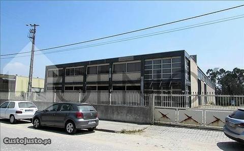 Armazém na Zona Industrial da Gandra, Guimarães