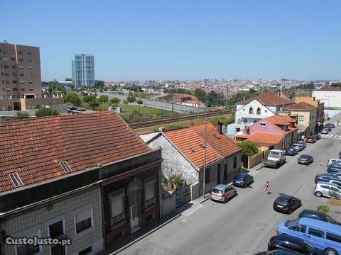 T3 ao C. S. Barão Corvo e Estação Devesas, Gaia