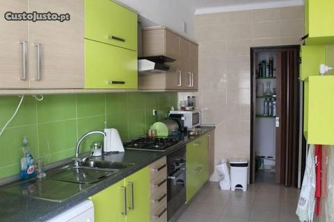 [6086] Excelente Apartamento T2 com Logradouro 130