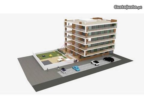 Apartamentos De Qualidade Em Projeto Em Faro, C