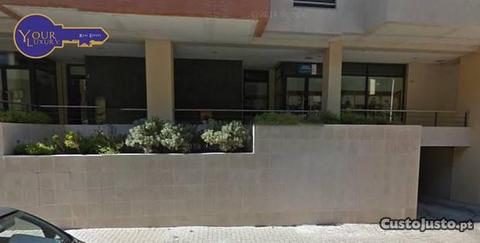 Espaço comercial para mento em oeiras,