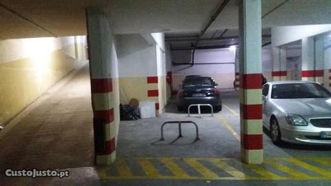 Lugar de estacionamento em Matosinhos Sul
