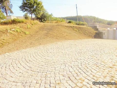 Terreno Construção muito perto de Sátão