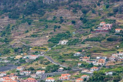 Terreno plano c/400m2, Serra de Água - Machico