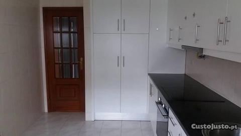 Apartamento T2 Baguim do Monte