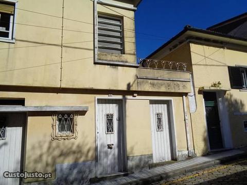 Moradia Para Reconstrução Centro de Gondomar