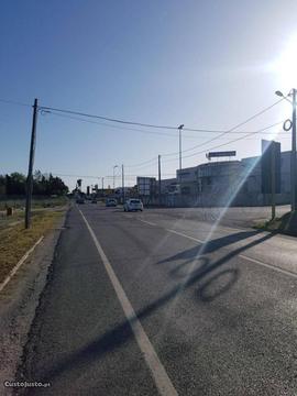 Estabelecimento Comercial em Alverca (ALV018)