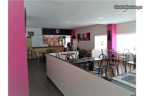 124241001-140 Trespasse de Café/bar