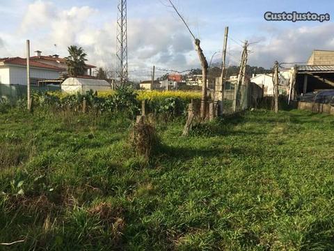 Terreno com 500m2 Vila Verde