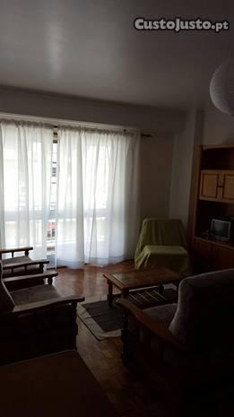 Apartamento marques pombal para 4 raparigas