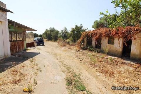 2 Lotes de terreno em Alcoitão