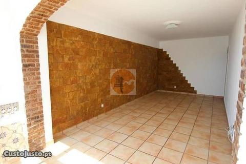 Apartamento Renovado bem localizado T2 São