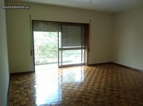 Apartamento T2+1, a 1km do metro Vila Nova de Gaia