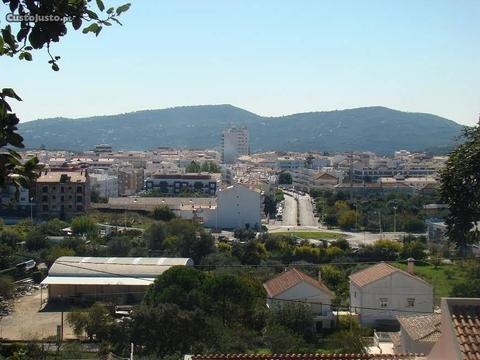 Terreno Urbano com 2394m2 Campina São Brás de