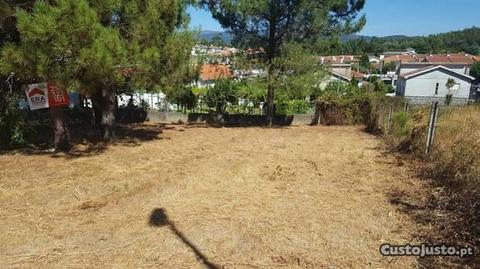 Terreno com 722m2 Vila Verde