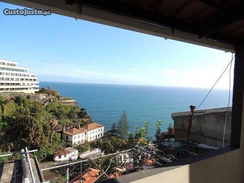 Apartamento T3 no Funchal