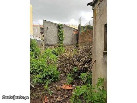 Prédio para reabilitação Porto