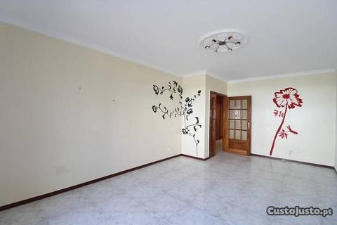 Apartamento T2 - Darque RefªA-01898