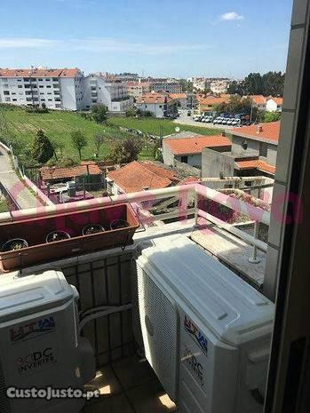 Apartamento T2+1 Oliveira Douro