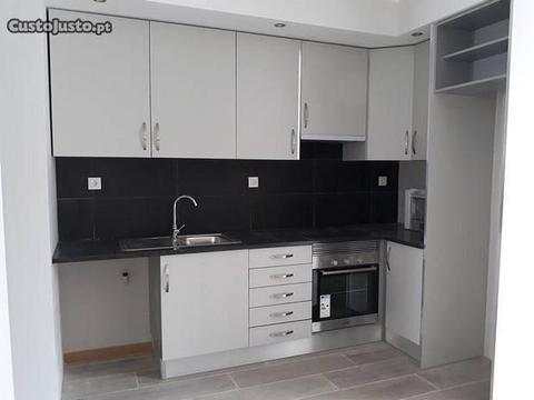 [6256] Apartamento T2 Totalmente Remodelado, na Ba