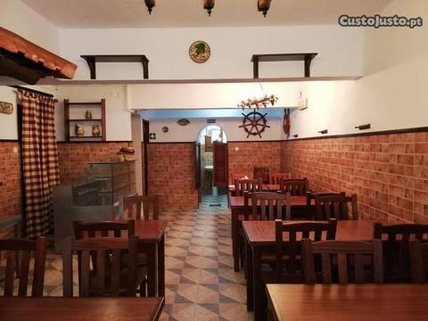 Café/Restaurante em Porto Salvo