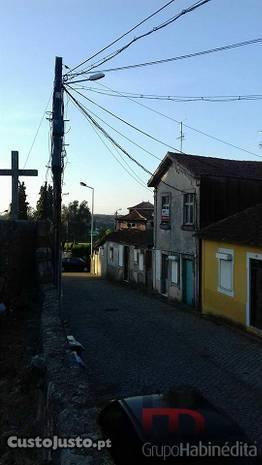 Terreno com Moradias (1.100M2) Águas Santas - Maia