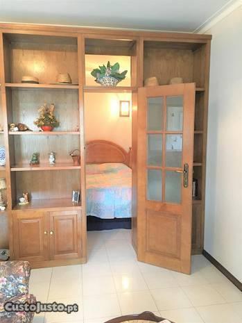 Apartamento T0+1 mobilado