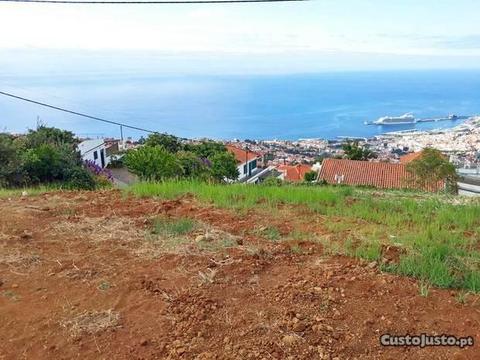 Terreno Funchal