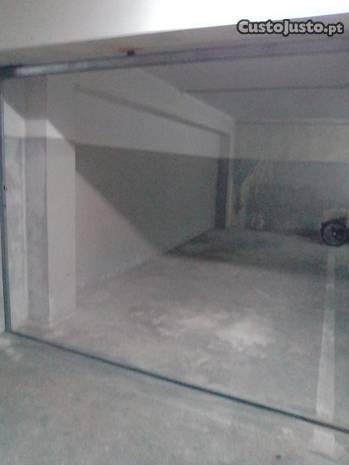 Garagem fechada em Canidelo