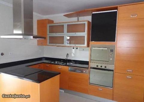 Apartamento T2 Colinas do Cruzeiro Odivelas