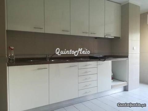 Apartamento T2 Srª da Hora